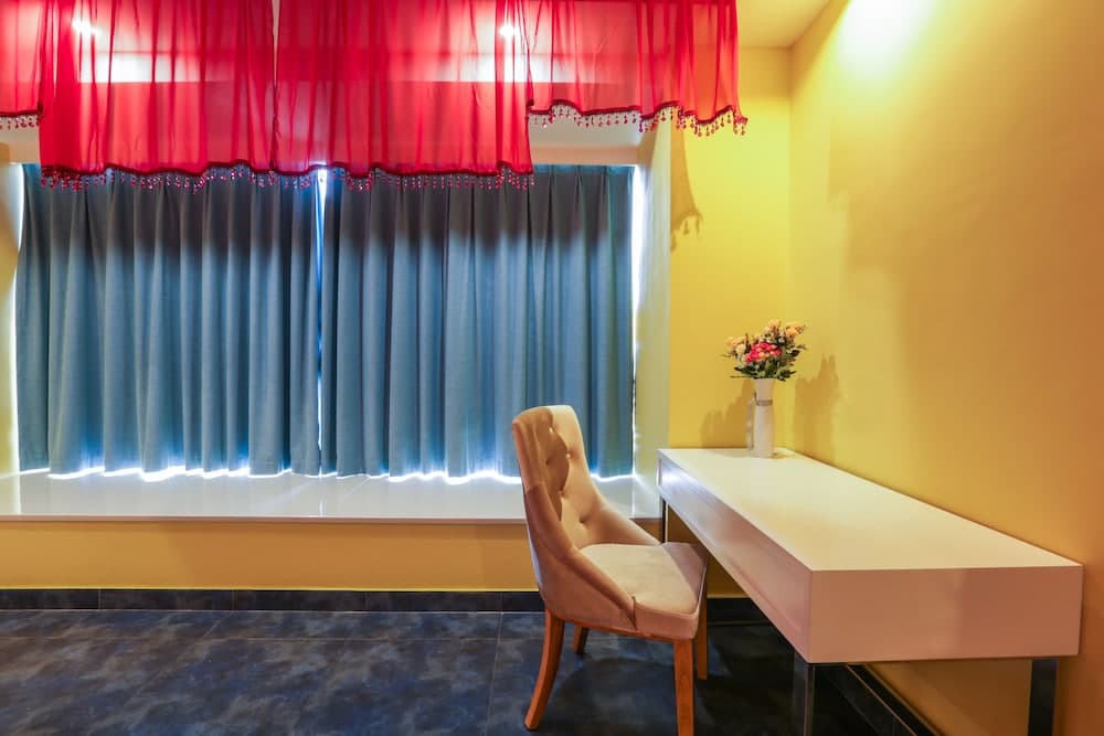 L Theme Hotel Foshan photo 2