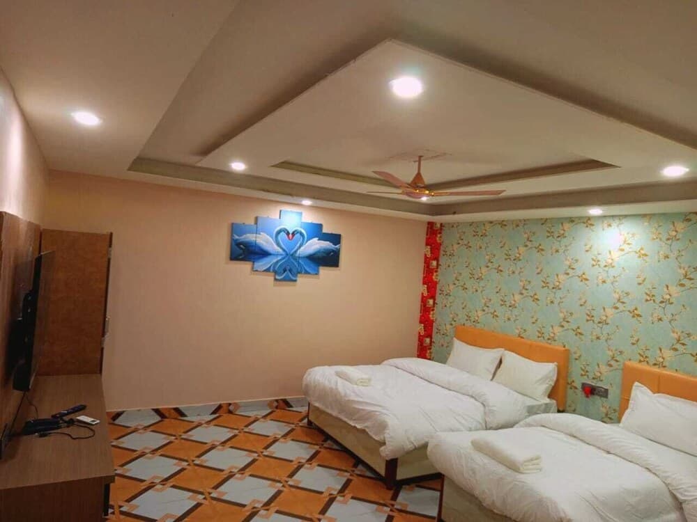 HOTEL DEV INN photo 4