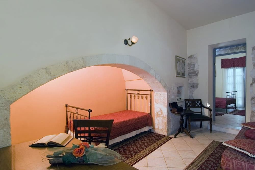 Belmondo Hotel photo 3