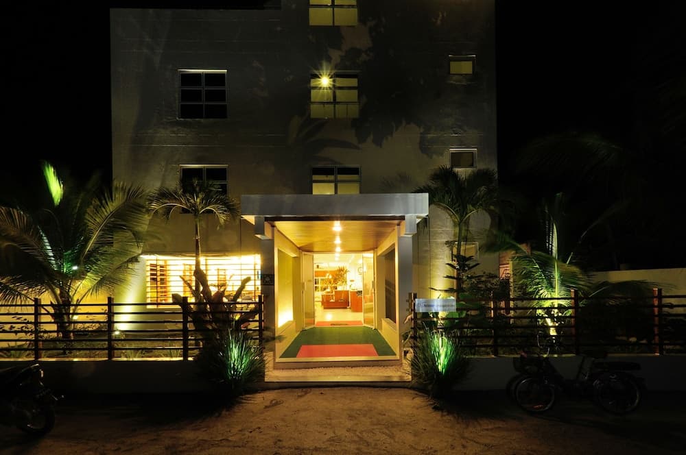 Antares Dhangethi photo 2