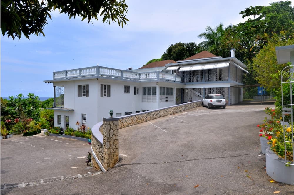 Palm View Guesthouse and Conference Centre