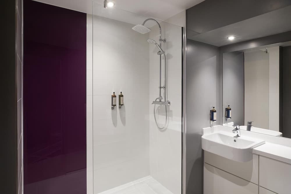 Premier Inn Carlisle M6 Jct44 photo 8