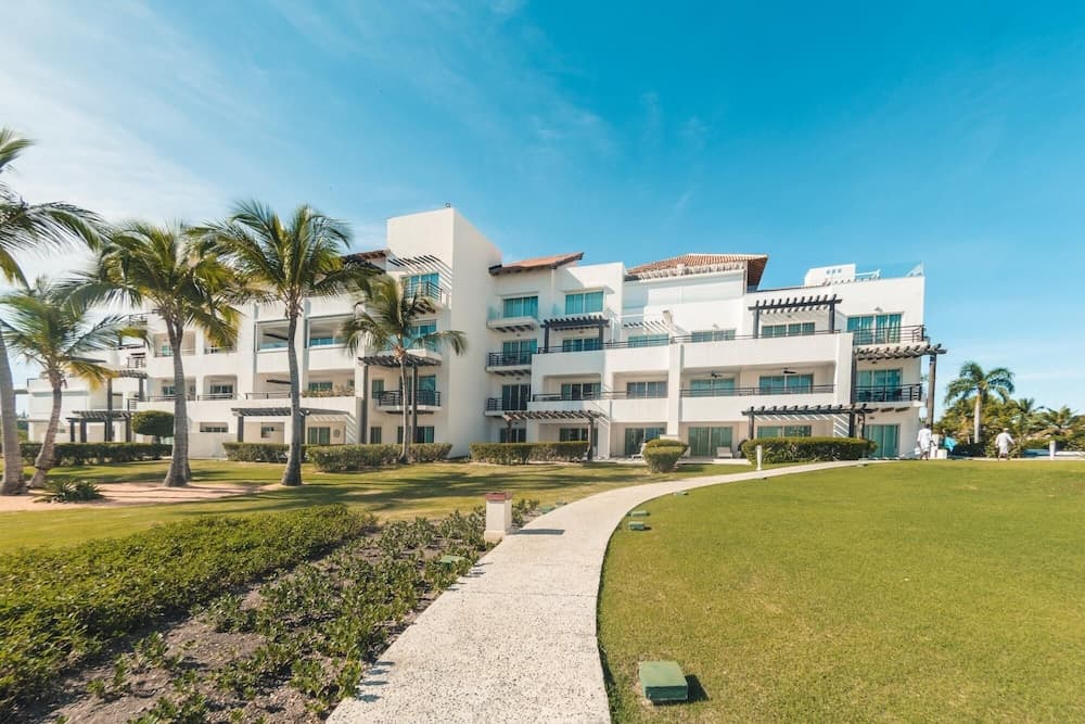 Apartment few Steps to the Beach at Punta Palmera