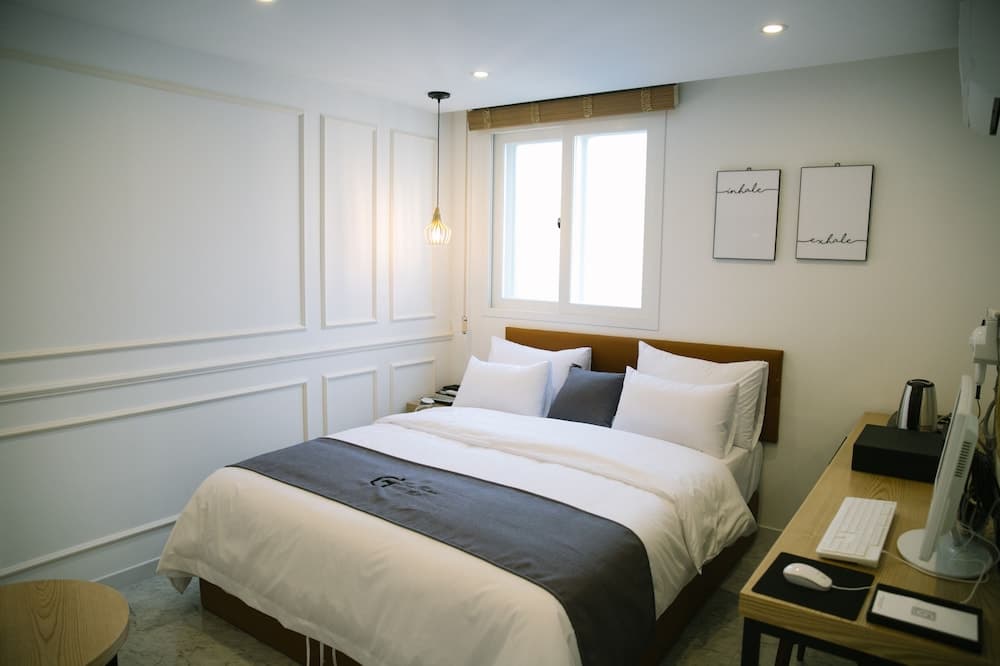 Gray Hotel photo 5