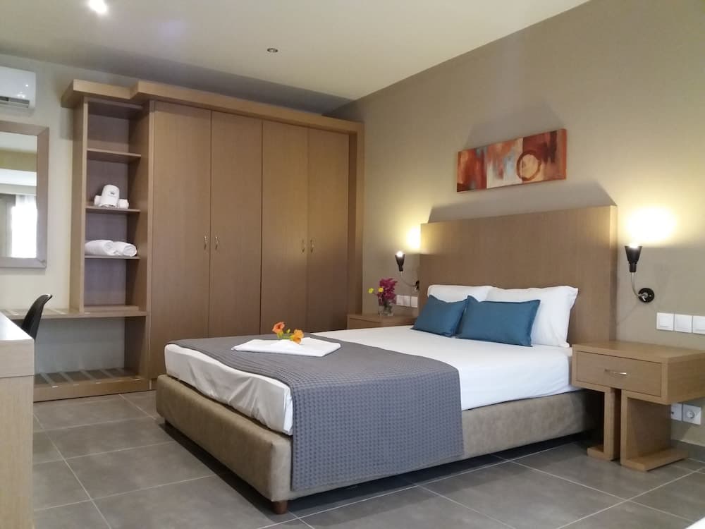 Rigas Hotel Skopelos photo 3