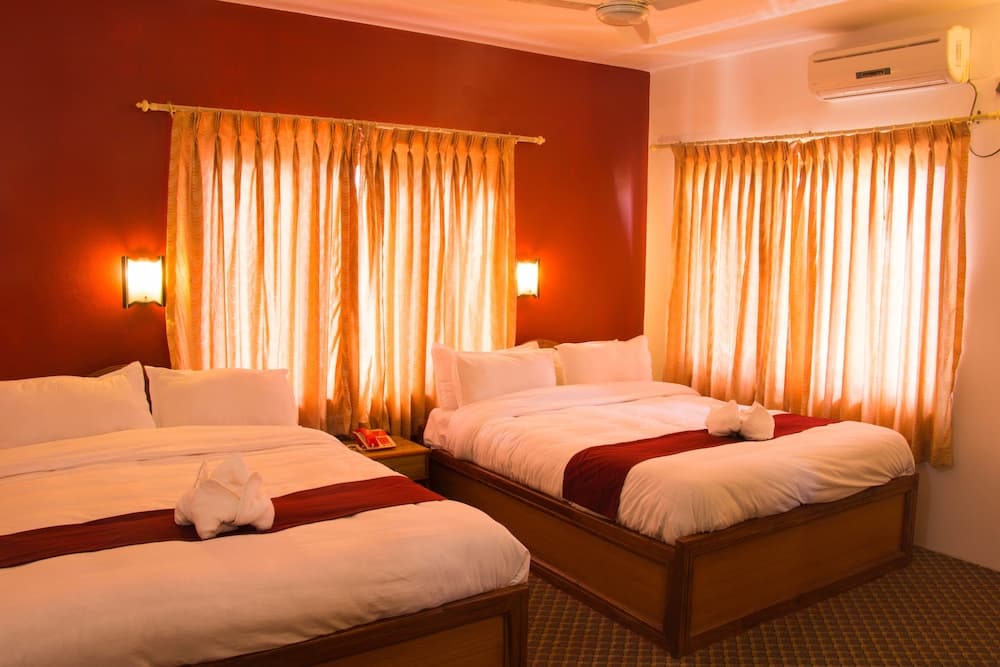 Hotel River Park photo 2