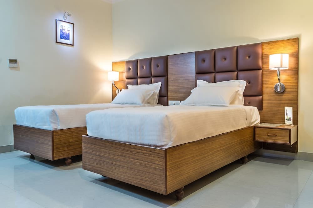 Hotel Saptagiri photo 8