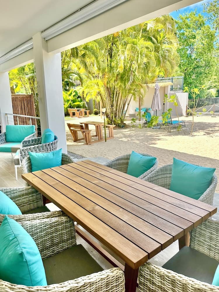 Pineapple Beach Villas photo 5