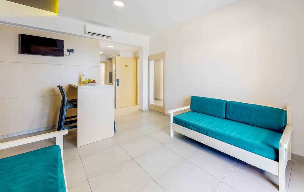 Marika Beach Hotel photo 7