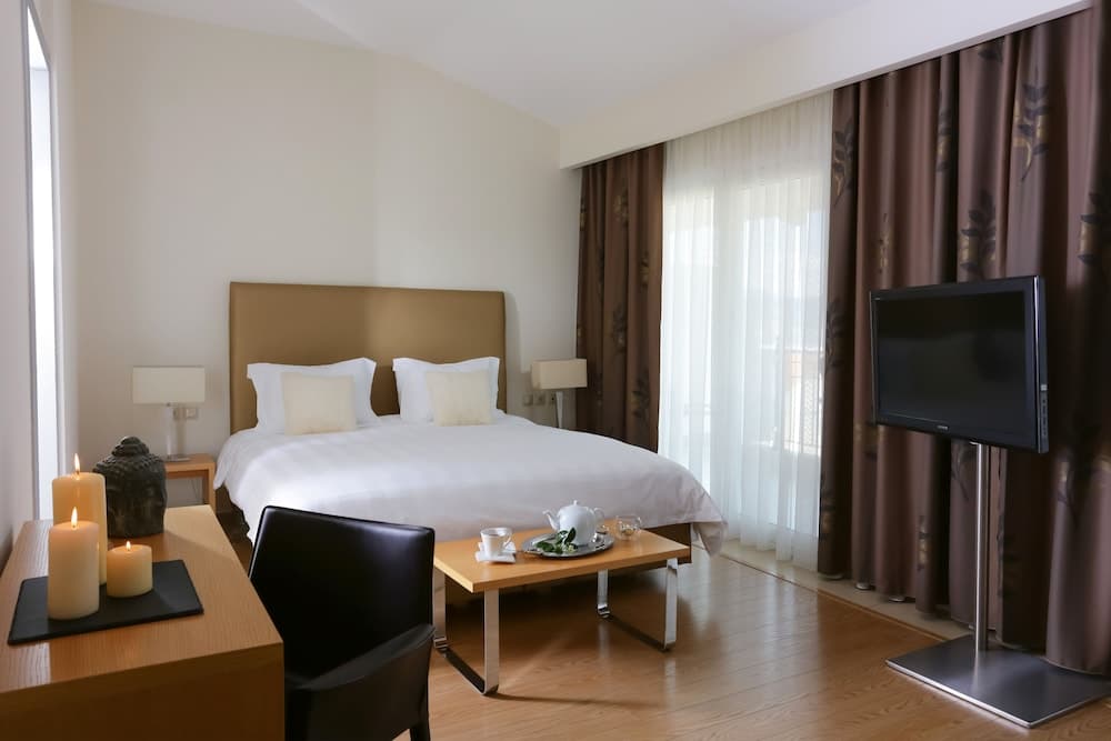 Chloe Hotel photo 6