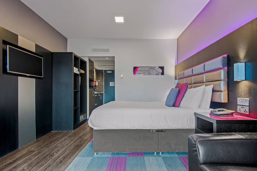 Roomzzz Nottingham City photo 7