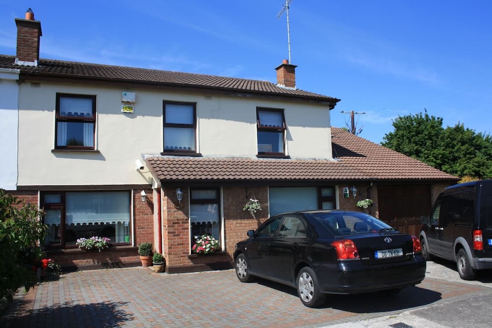 Seamount House B&B photo 7