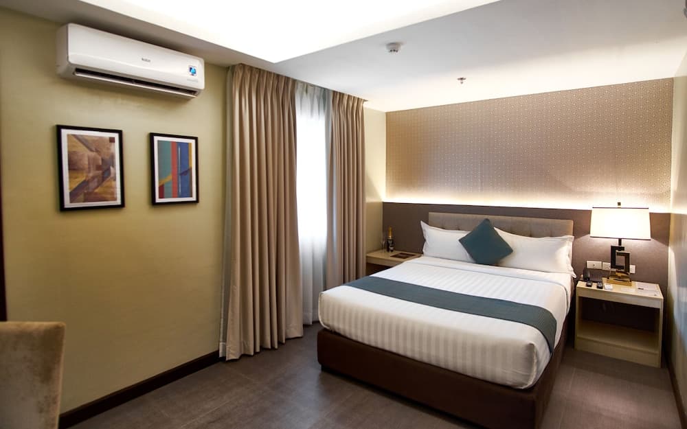 J7 Hotel Iloilo photo 6