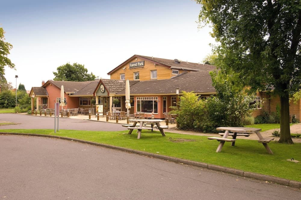 Premier Inn Leicester - Forest East photo 5