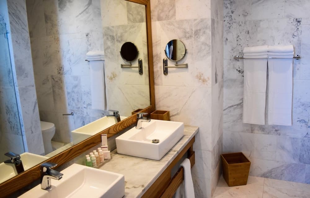 Sunrise Suites 2 BR photo 4