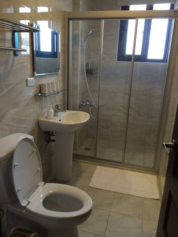 Luo Dong Traveler B&B photo 7
