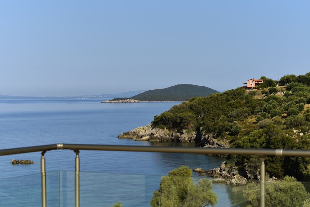 Prima Vista Beachfront Boutique Hotel photo 7