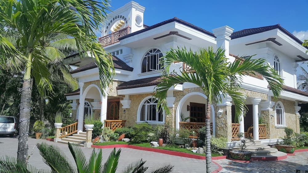 La Parola Orchids Beach Resort