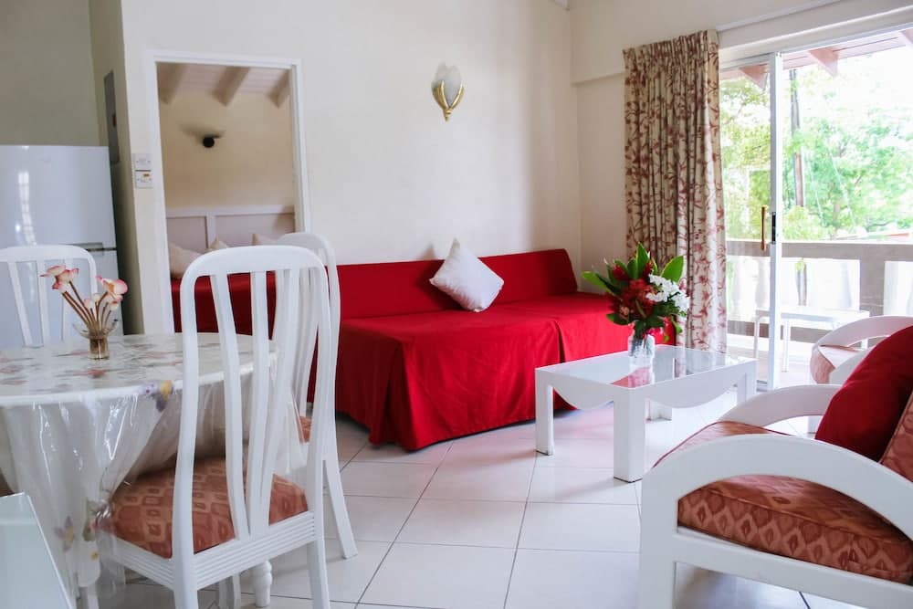 Mirabelle Apartments photo 3