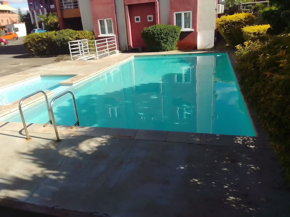 2 Bedroom Apartment With 2 Pools photo 4