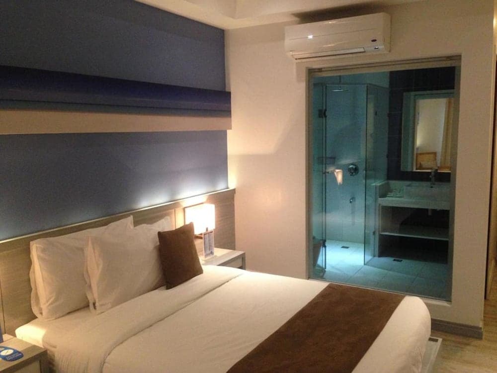 iCove Beach Hotel photo 7