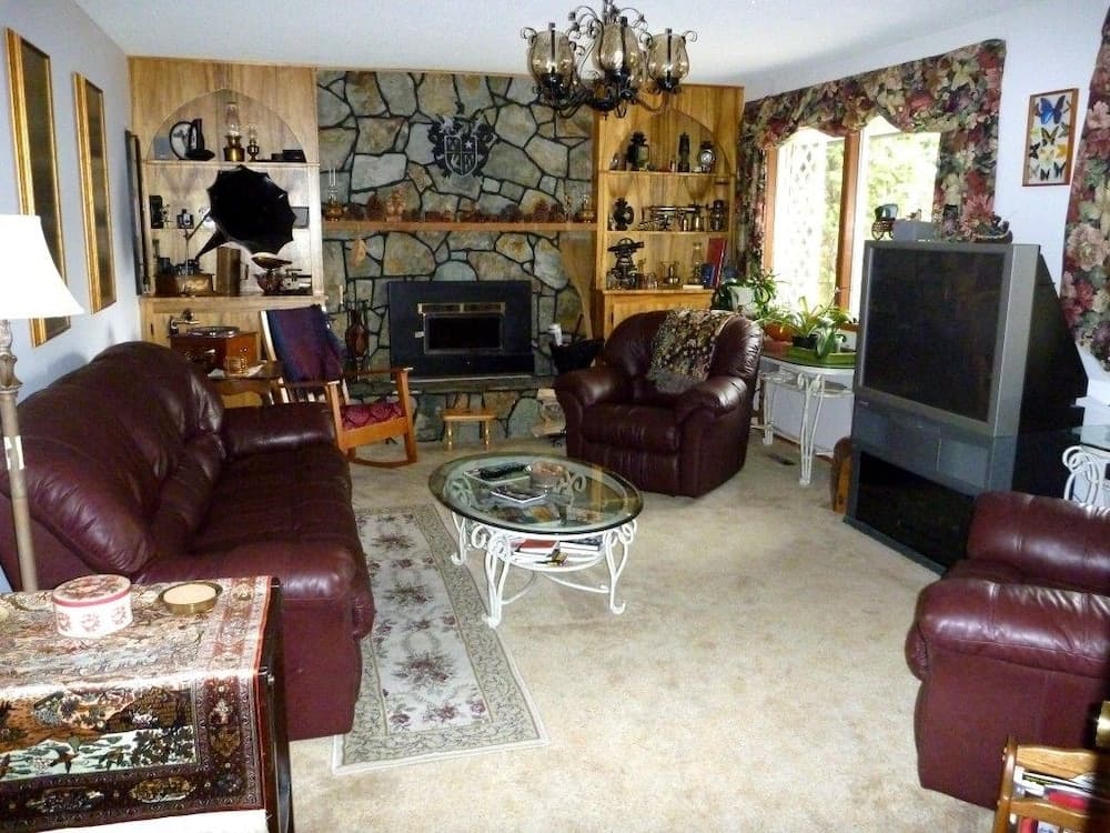 Enid's Bed and Breakfast photo 3