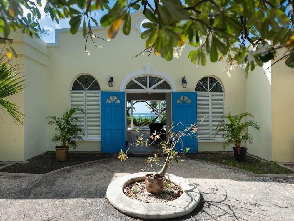Inch By Inch 3 Bedroom Home by Bluescape photo 4