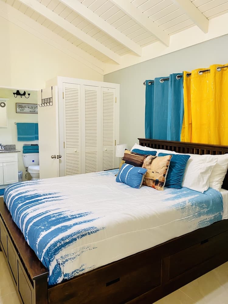 Jhadano Villa 3BR Pool Shuttle 3 Mins to Beach photo 2