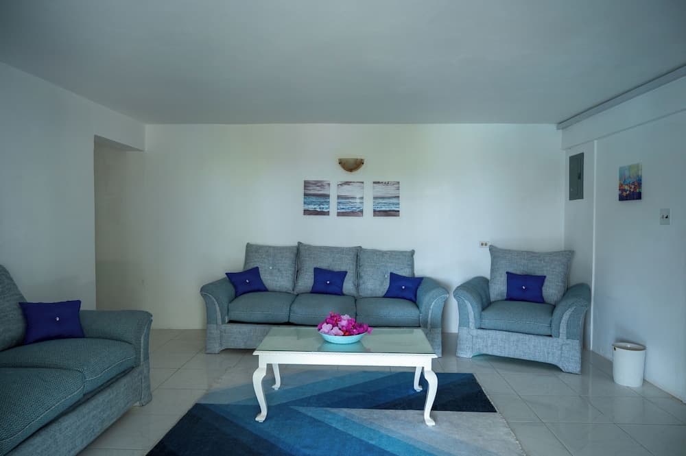 The Carhampton Villa photo 6