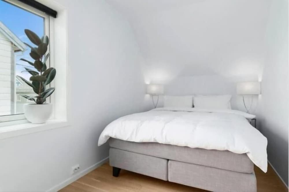 Wonderfully Located, 2bedroom, Balcony photo 3