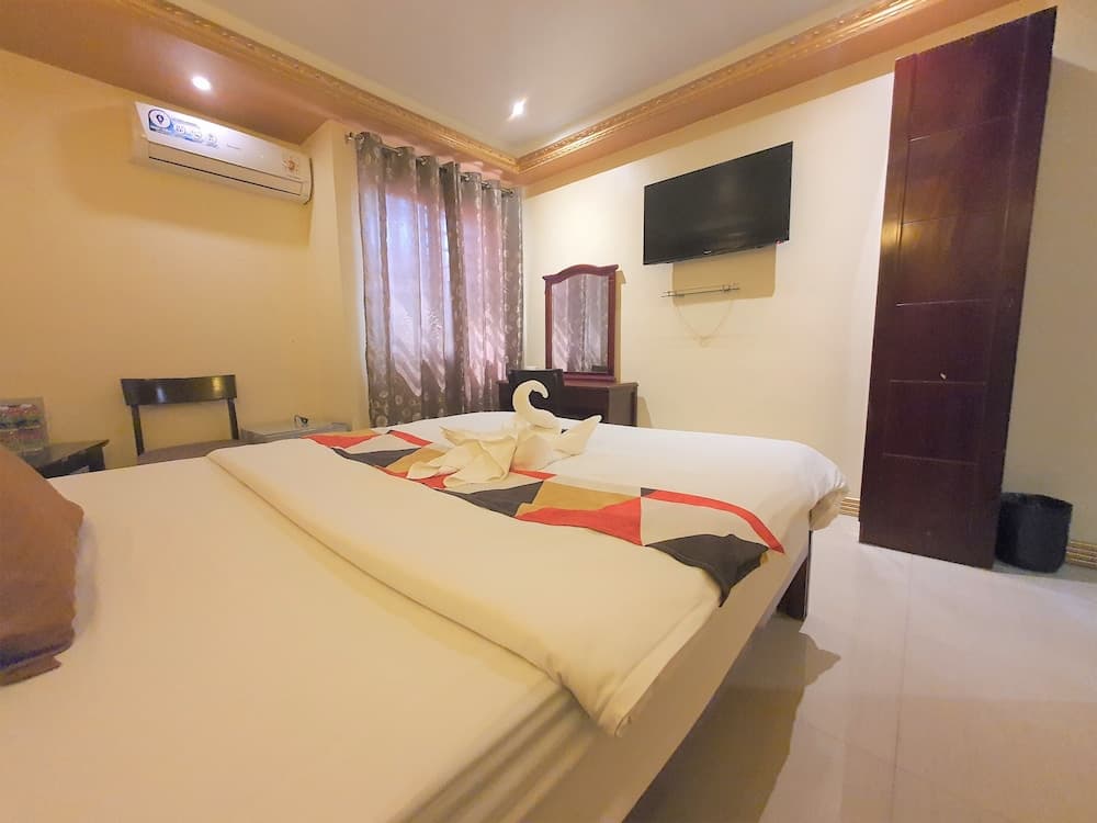 Clark Imperial Hotel photo 4