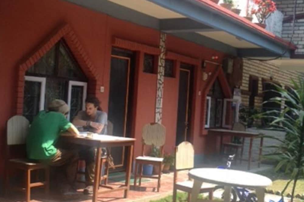 Little Buddha Guest House photo 6