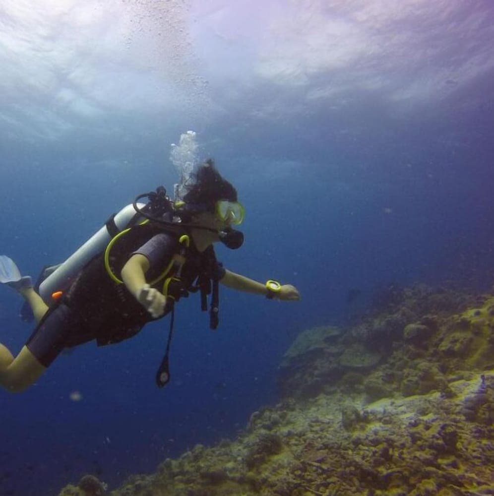 Rasdhoo Coralville photo 3