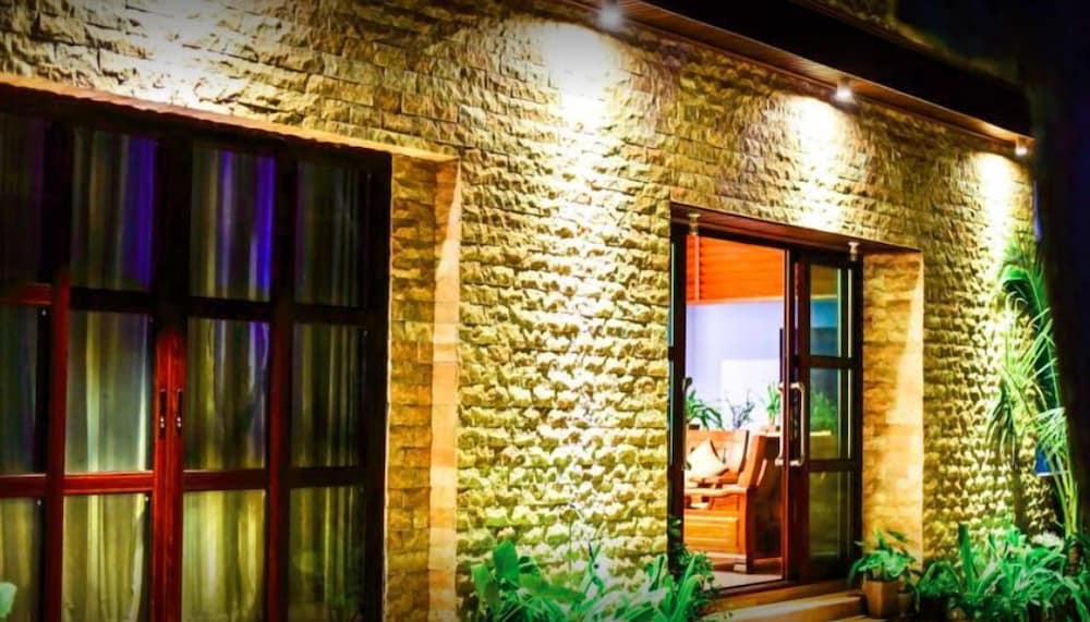 Marina Bay Retreat & Spa photo 6