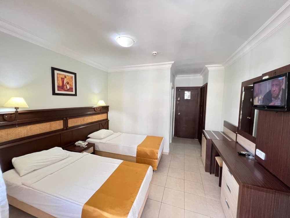 Kleopatra Hotel – All Inclusive photo 8