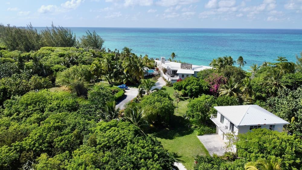 Newly Built Luxury Villa On The Beach photo 6