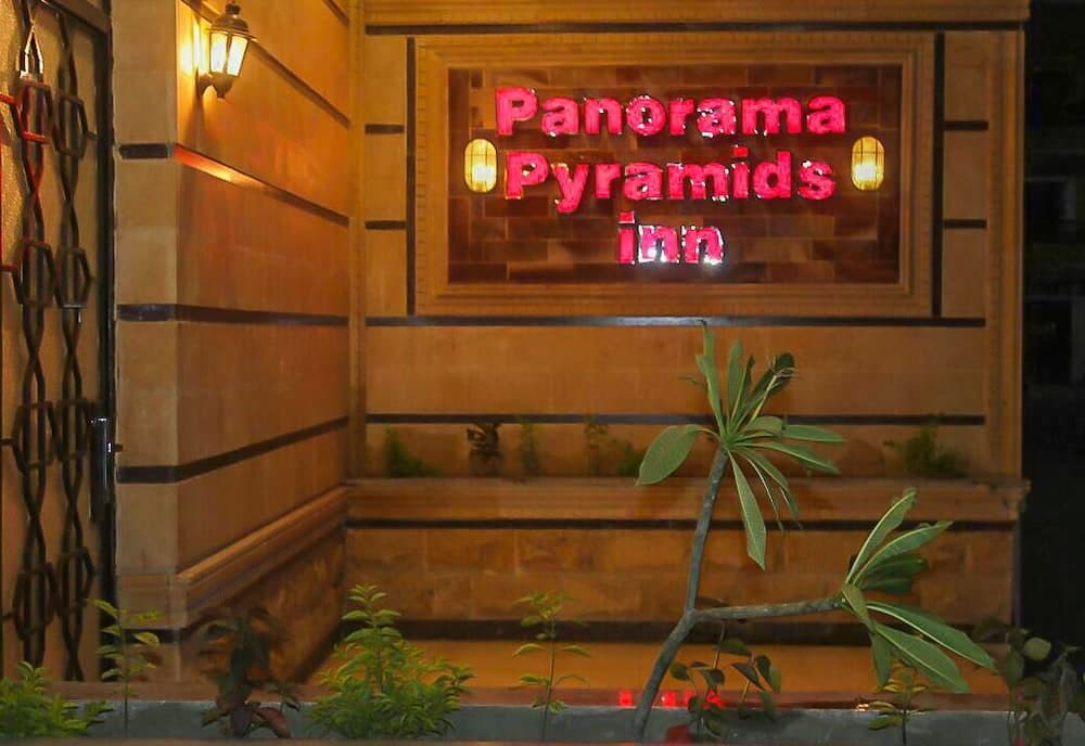Panorama Pyramids Inn
