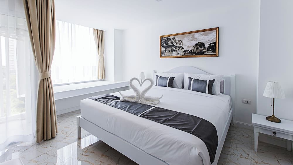 B2 Hua Hin Premier Hotel photo 4