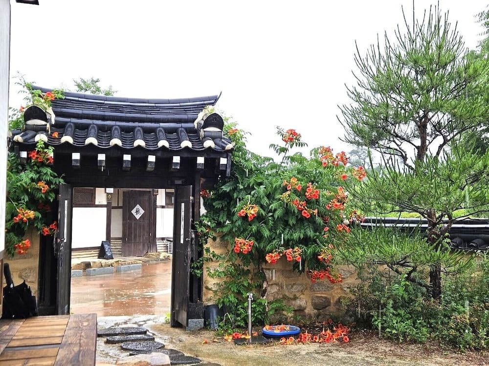 Tohyang Gotaek photo 6