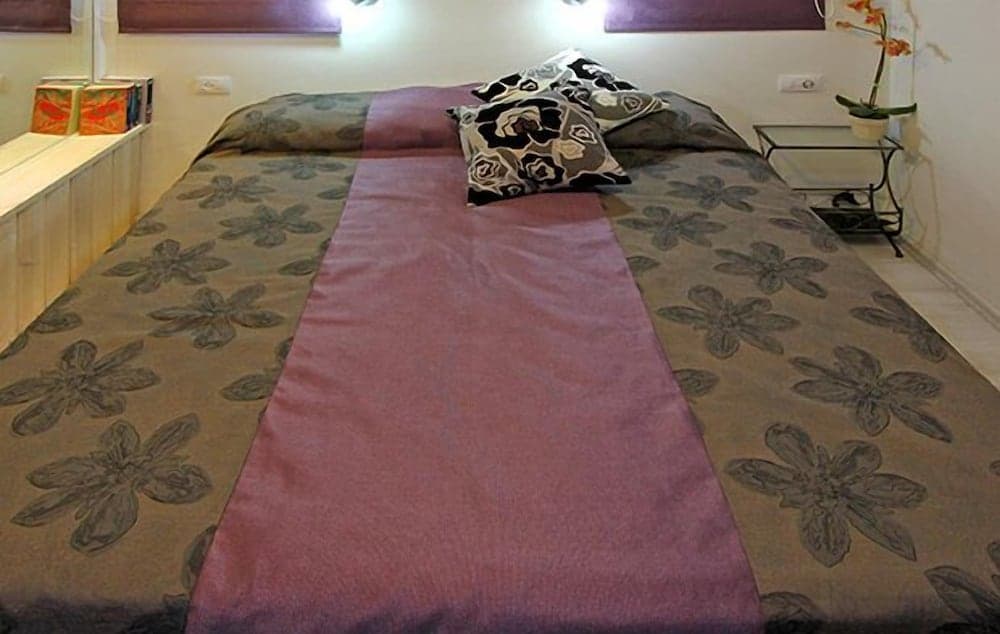 Nuriel Fruit & Guest House photo 4