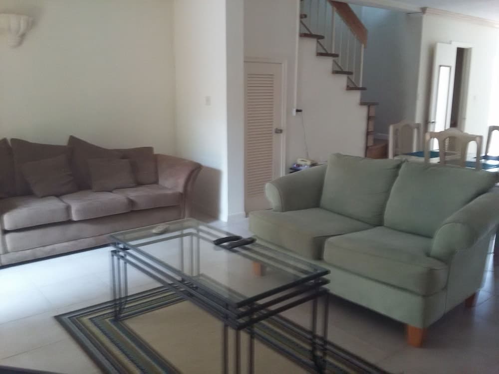 Caribeisle Townhouses photo 9