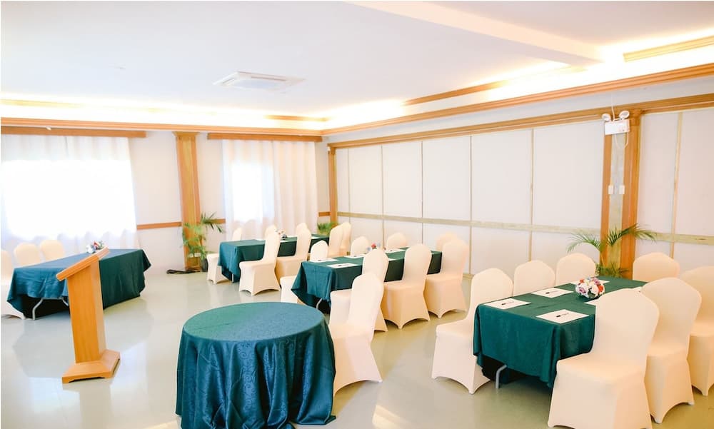 Dakak Park & Beach Resort photo 3