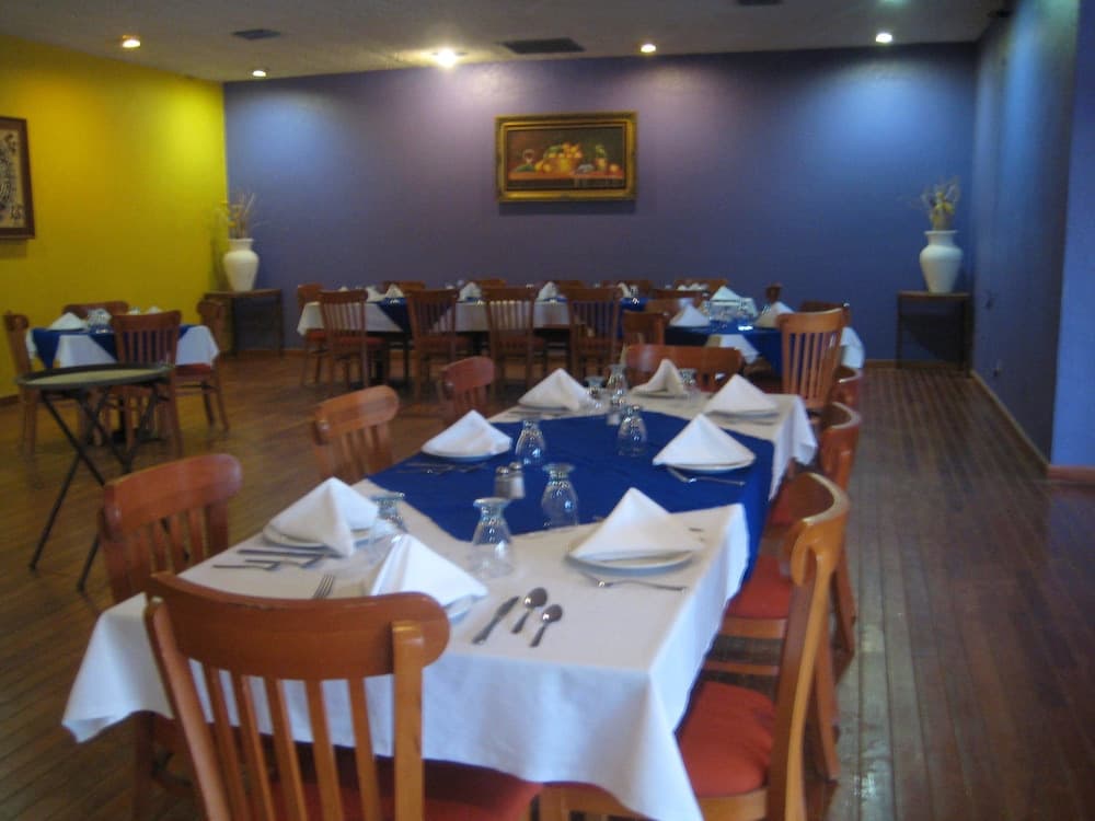 The Halfwaiy Inn photo 8