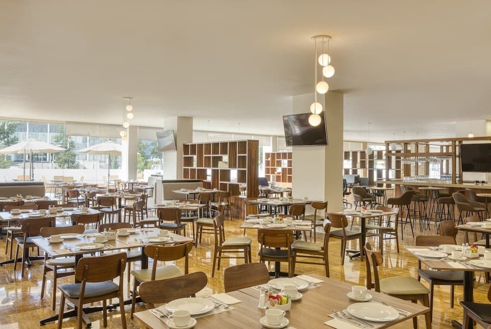 Fiesta Inn Guadalajara Poniente photo 3
