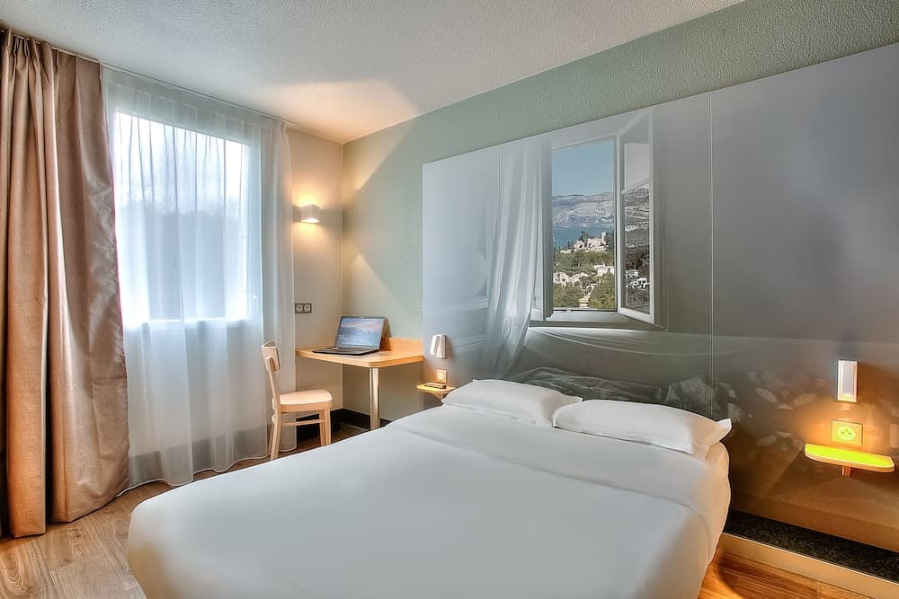 B&B HOTEL Antibes Sophia Antipolis photo 3