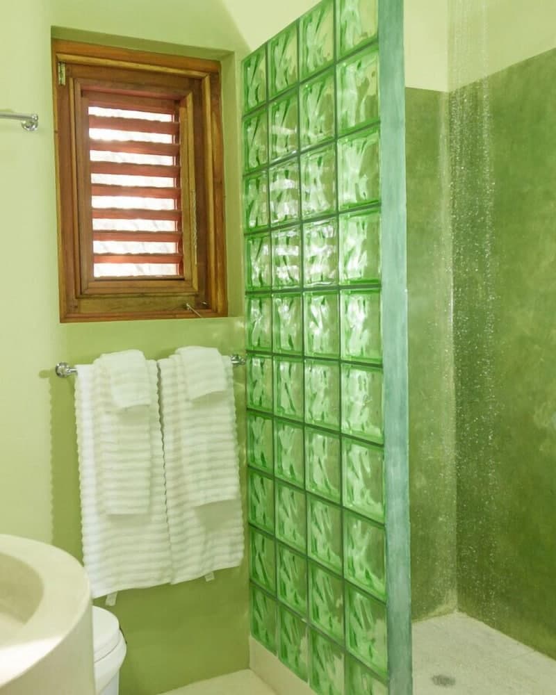 Sea Dragon Three Bedroom Cottage photo 8