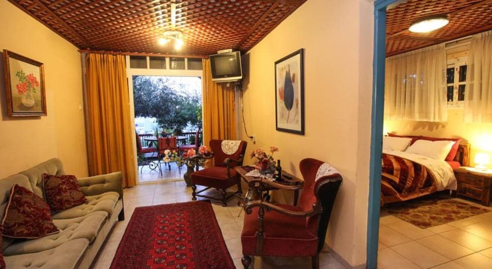 Havaya Ba Nof photo 2