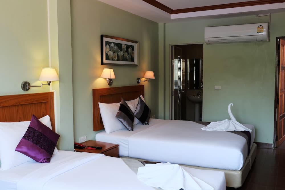 Chilli Hotel & Restaurant photo 5