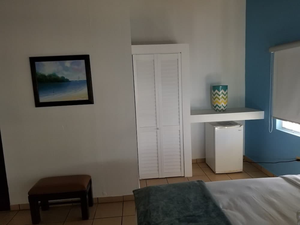 Luichy's Seaside Hotel photo 8
