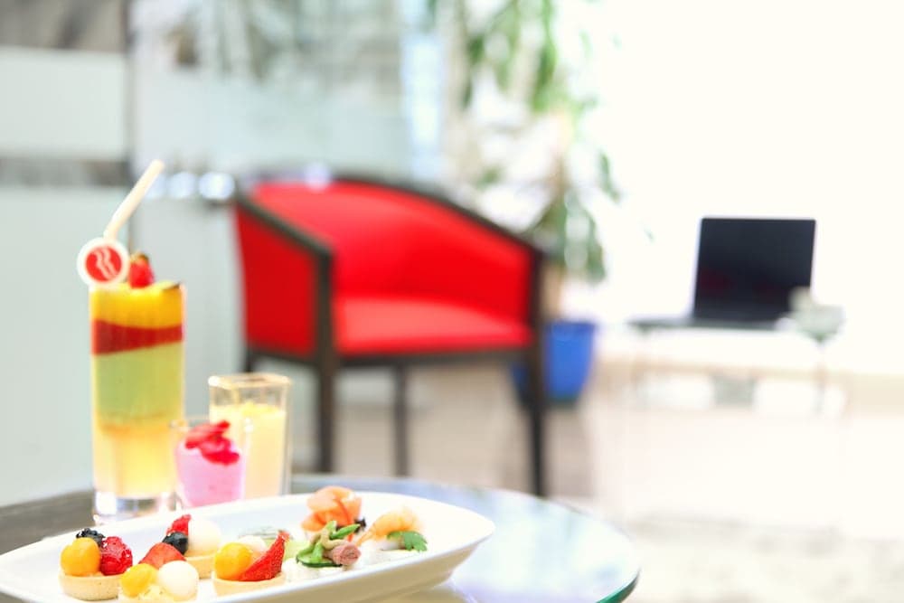 Ramada by Wyndham Qurum Beach photo 7